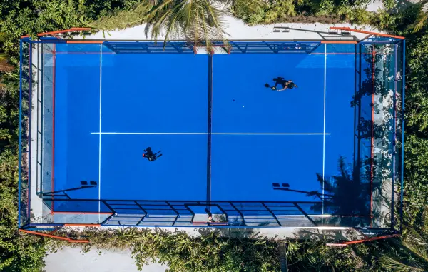 Terrain de padel : Waldorf Astoria Maldives Ithaafushi, Atoll de Malé - photo 1
