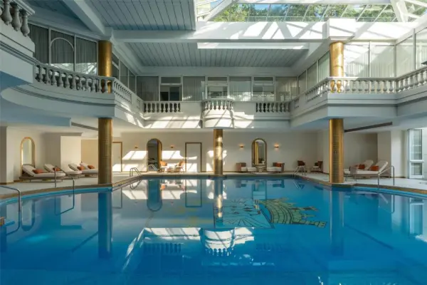 Waldorf Astoria Versailles - Trianon Palace - hotel photo 2