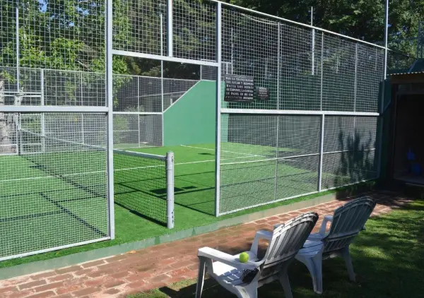 Padelplatz bei Windmuhle Apart Hotel & Spa, Calamuchita - Foto 3
